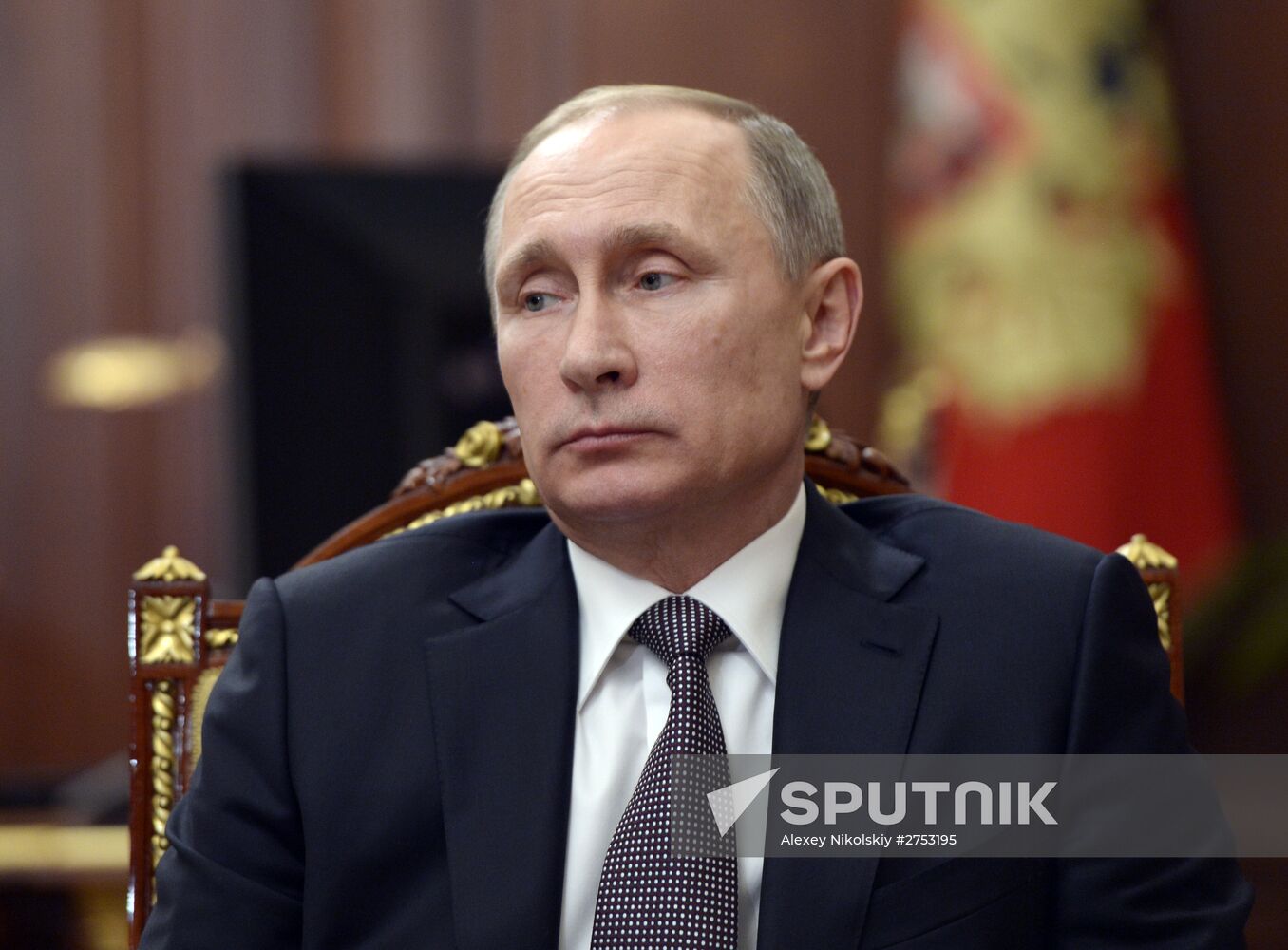 Russian President Vladimir Putin meets with Kurchatov Institute director Mikhail Kovalchuk