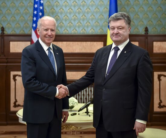 Ukrainian President Petro Poroshenko meets with Vice President of the United States Joe Biden