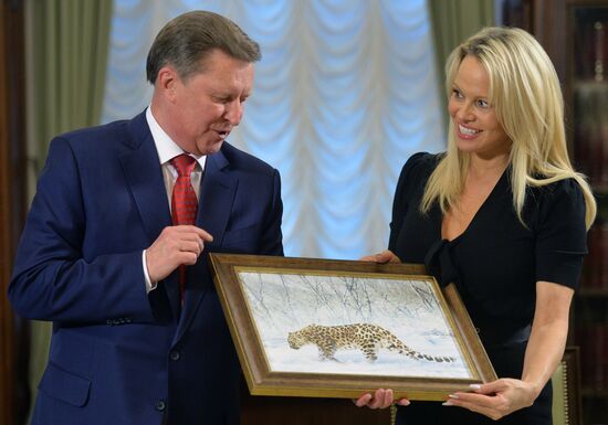 Chief of Staff of the Russian Presidential Executive Office Sergei Ivanov meets with IFAW delegation in Moscow