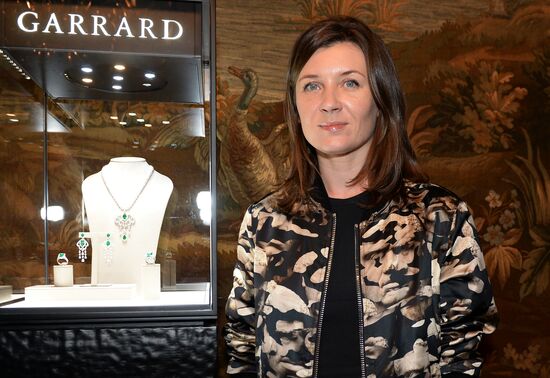 Cocktail party during presentation of new Garrard jewelry collection