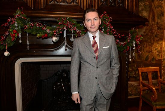 Cocktail party during presentation of new Garrard jewelry collection