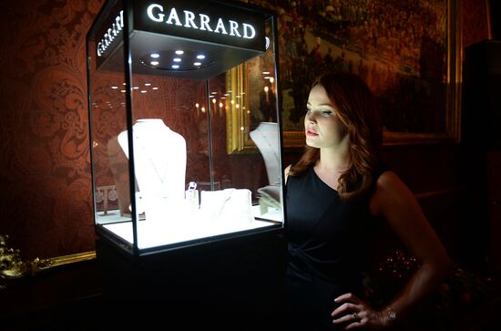 Cocktail party during presentation of new Garrard jewelry collection