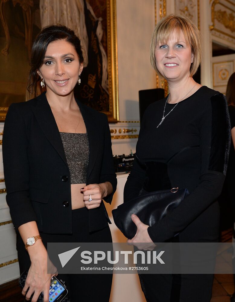 Cocktail party during presentation of new Garrard jewelry collection