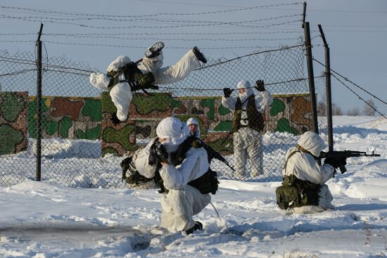 Motorized-rifle infantry of the Central Military District exercises in Novosibirsk