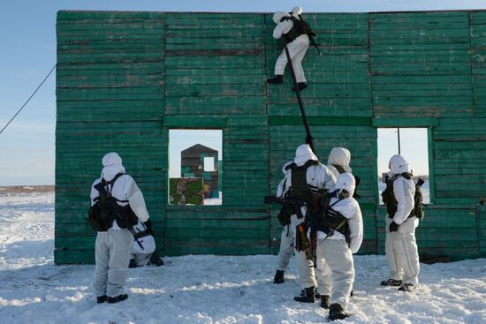 Motorized-rifle infantry of the Central Military District exercises in Novosibirsk