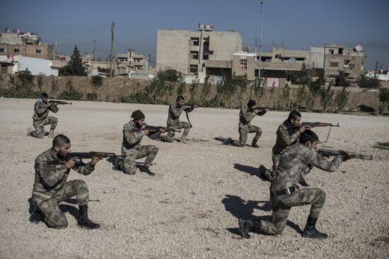 Assyrian 'Sotoro' self-defense forces in Al-Qamishli city