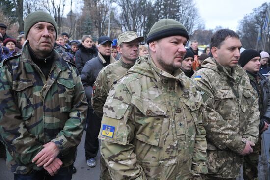 Ukrainian soldiers stage protest in Lviv