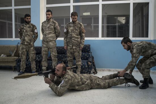 Assyrian 'Sotoro' self-defense forces in Al-Qamishli city