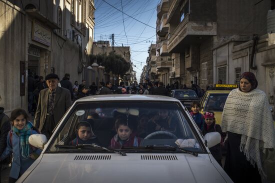 Assyrian 'Sotoro' self-defense forces in Al-Qamishli city