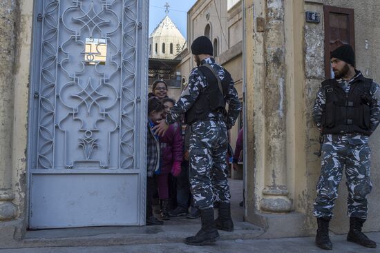 Assyrian 'Sotoro' self-defense forces in Al-Qamishli city