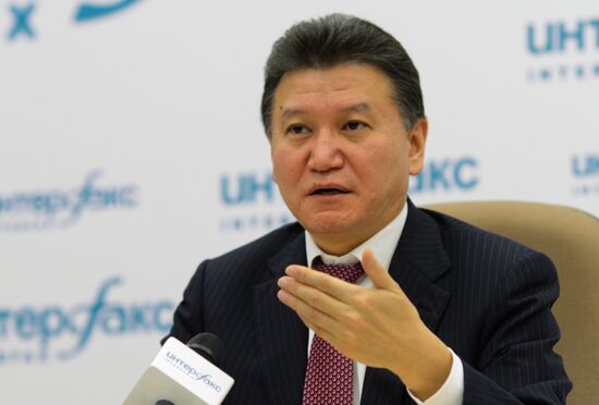 News conference with World Chess Federation President Kirsan Ilyumzhinov