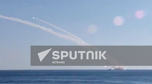 Rostov-on-Don submarine launches 3M-54 Kalibr (Klub) anti-ship missiles