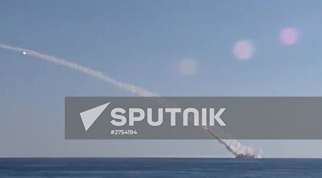 Rostov-on-Don submarine launches 3M-54 Kalibr (Klub) anti-ship missiles