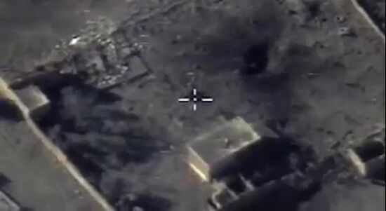 Rostov-on-Don submarine launches 3M-54 Kalibr (Klub) anti-ship missiles