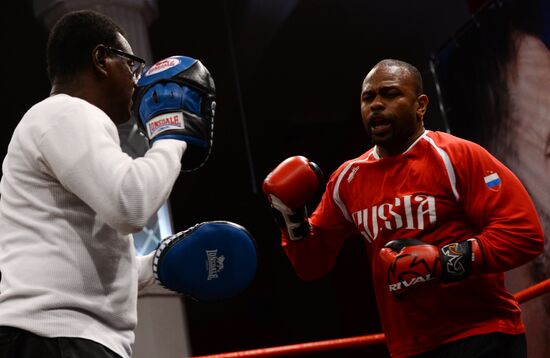 Boxing. Training by Enzo Maccarinelli and Roy Jones Jr.