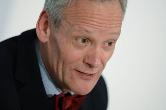 RT conference: Shape-shifting Powers in Today’s World