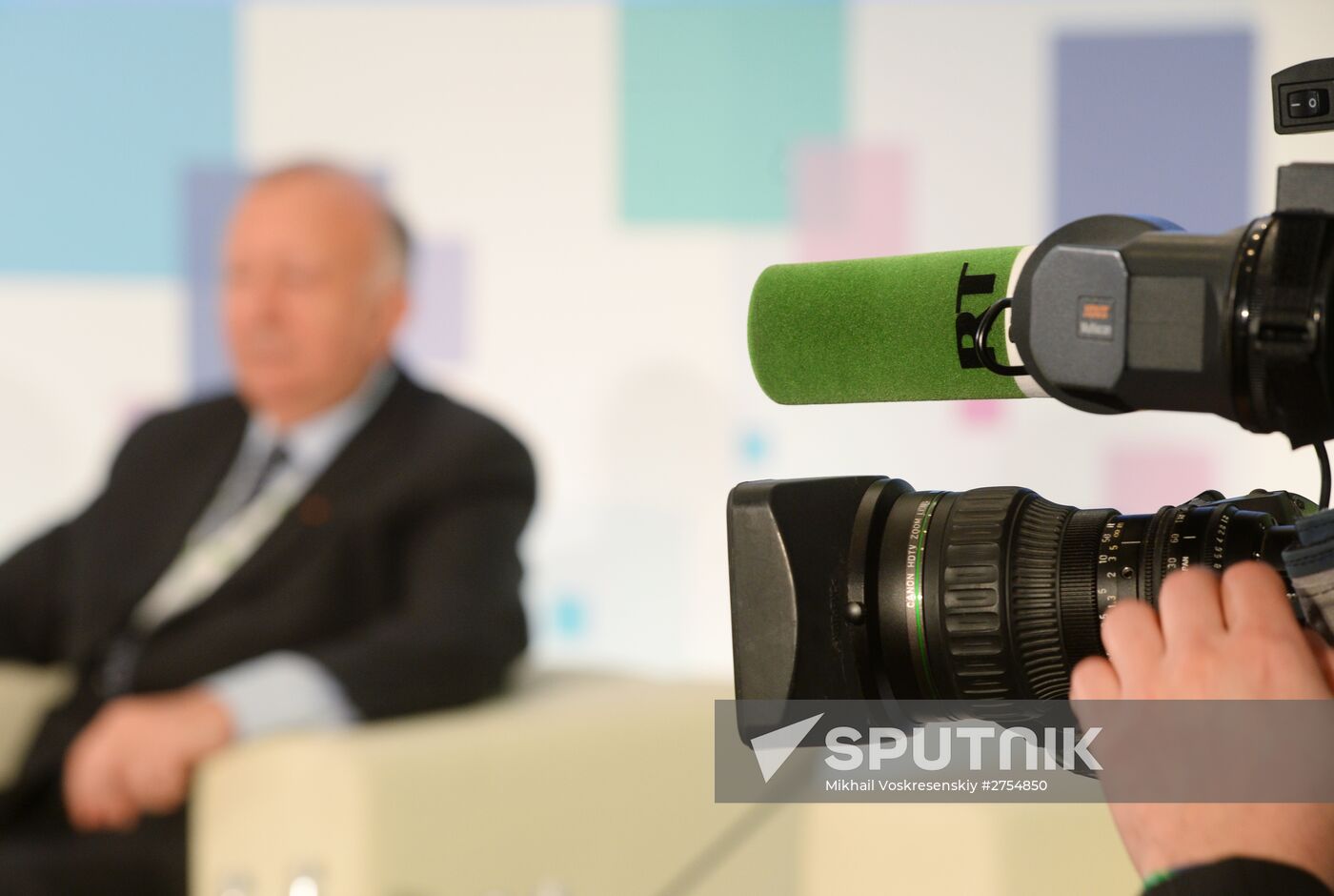RT conference: Shape-shifting Powers in Today’s World