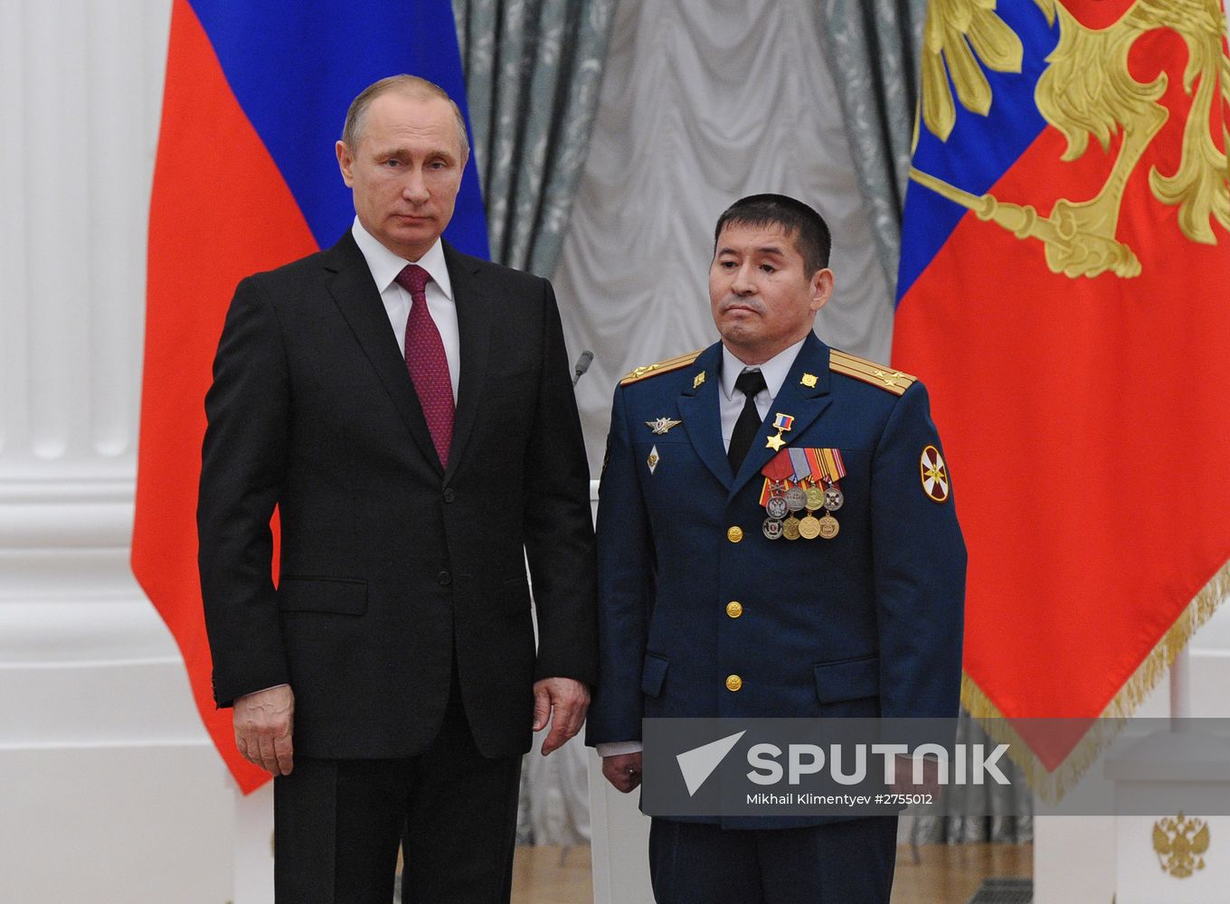 Russian President Vladimir Putin presents state awards