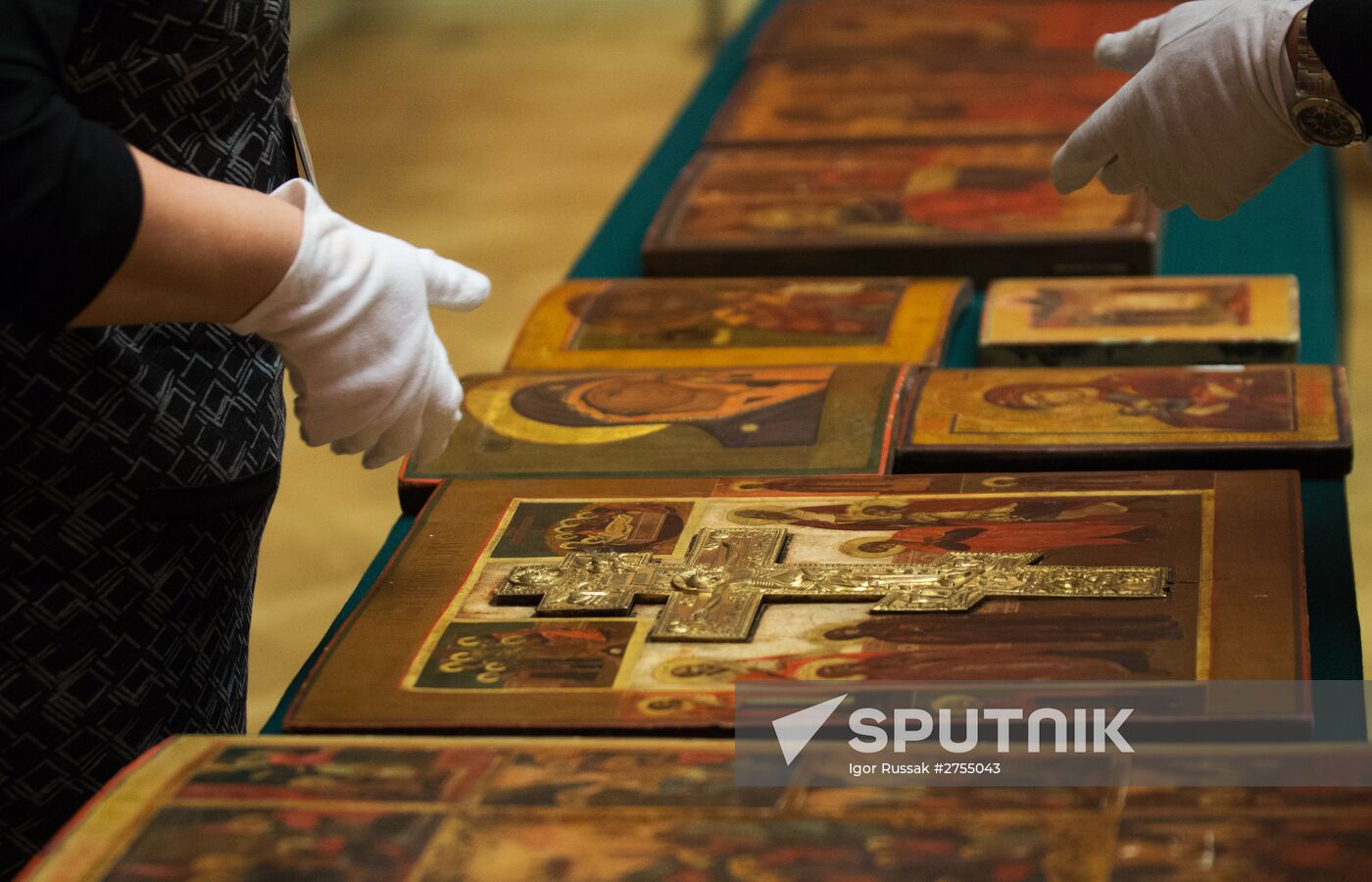 St. Petersburg and Leningrad Region FSS transferred 19 icons to Russian Museum