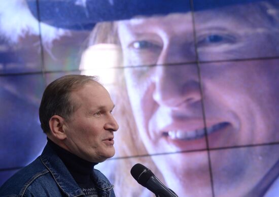 N/c on the release of Gardemarines-1787 and the 80th anniversary of film director Svetlana Druzhinina