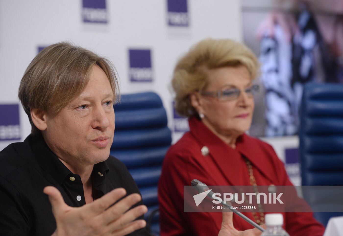 N/c on the release of Gardemarines-1787 and the 80th anniversary of film director Svetlana Druzhinina