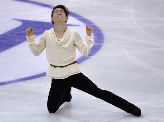 Figure skating. ISU Grand Prix Final. Men's singles. Short Program