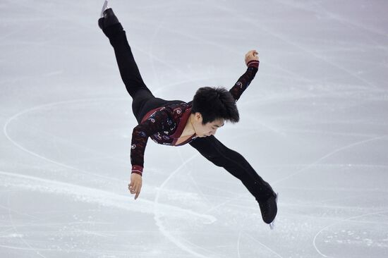Figure skating. ISU Grand Prix Final. Men's singles. Short Program