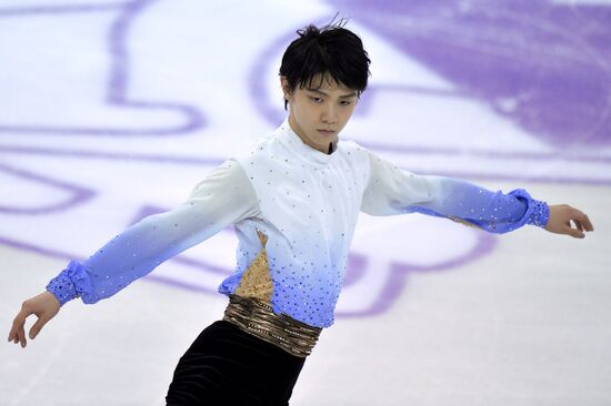 Figure skating. ISU Grand Prix Final. Men's singles. Short Program