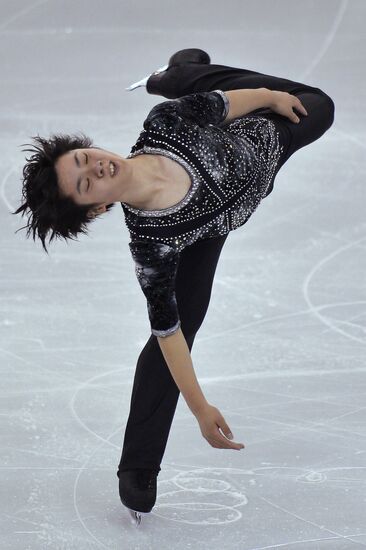 Figure skating. ISU Grand Prix Final. Men's singles. Short Program