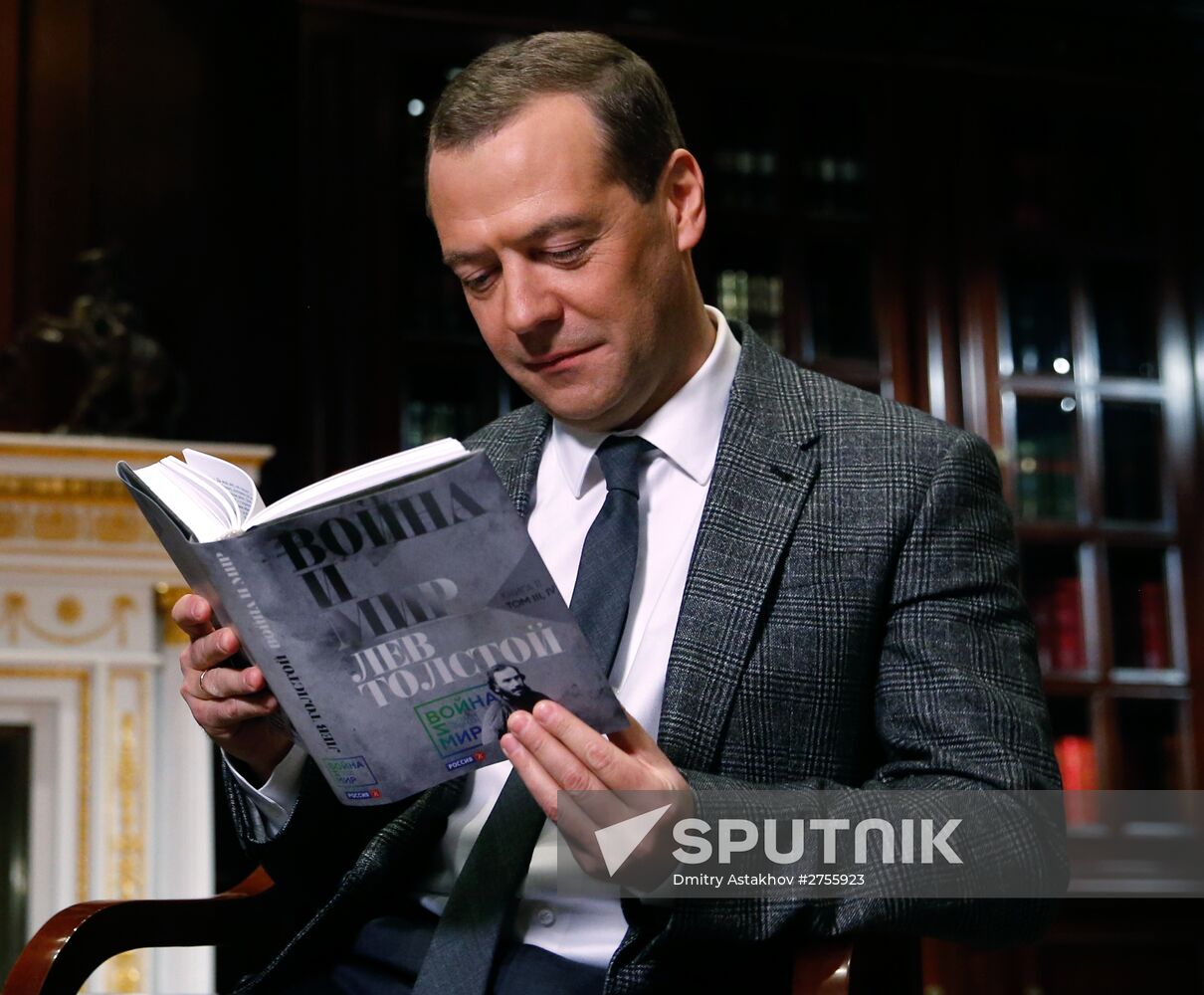 Prime Minister Dmitry Medvedev takes part in War and Peace Literary Marathon project