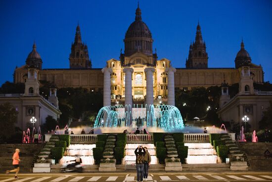 Cities of the world. Barcelona