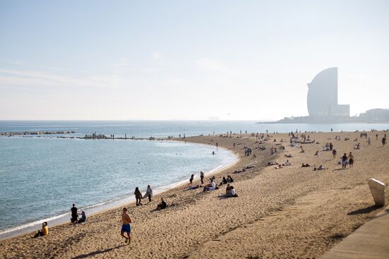 Cities of the world. Barcelona