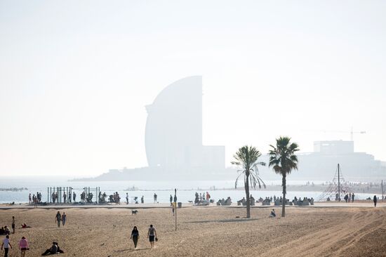 Cities of the world. Barcelona