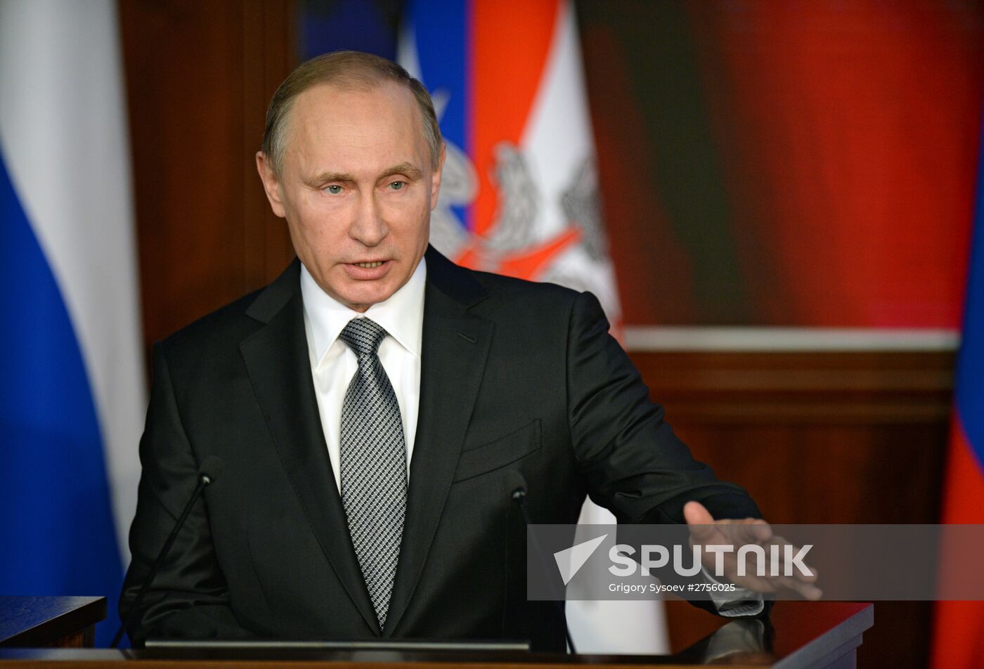 President Vladimir Putin attends expanded meeting of Defence Ministry Board