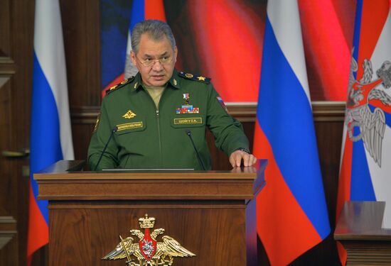 President Putin attends expanded meeting of Defense Ministry Board
