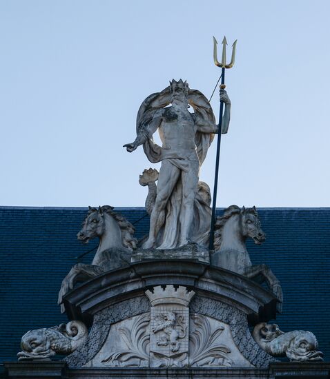 Cities of the world. Ghent