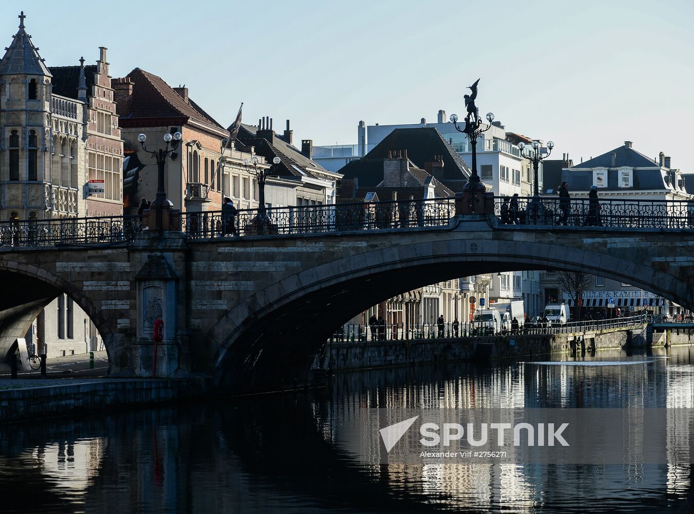 Cities of the world. Ghent