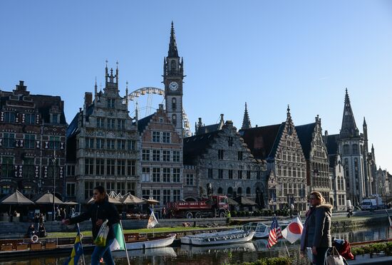 Cities of the world. Ghent
