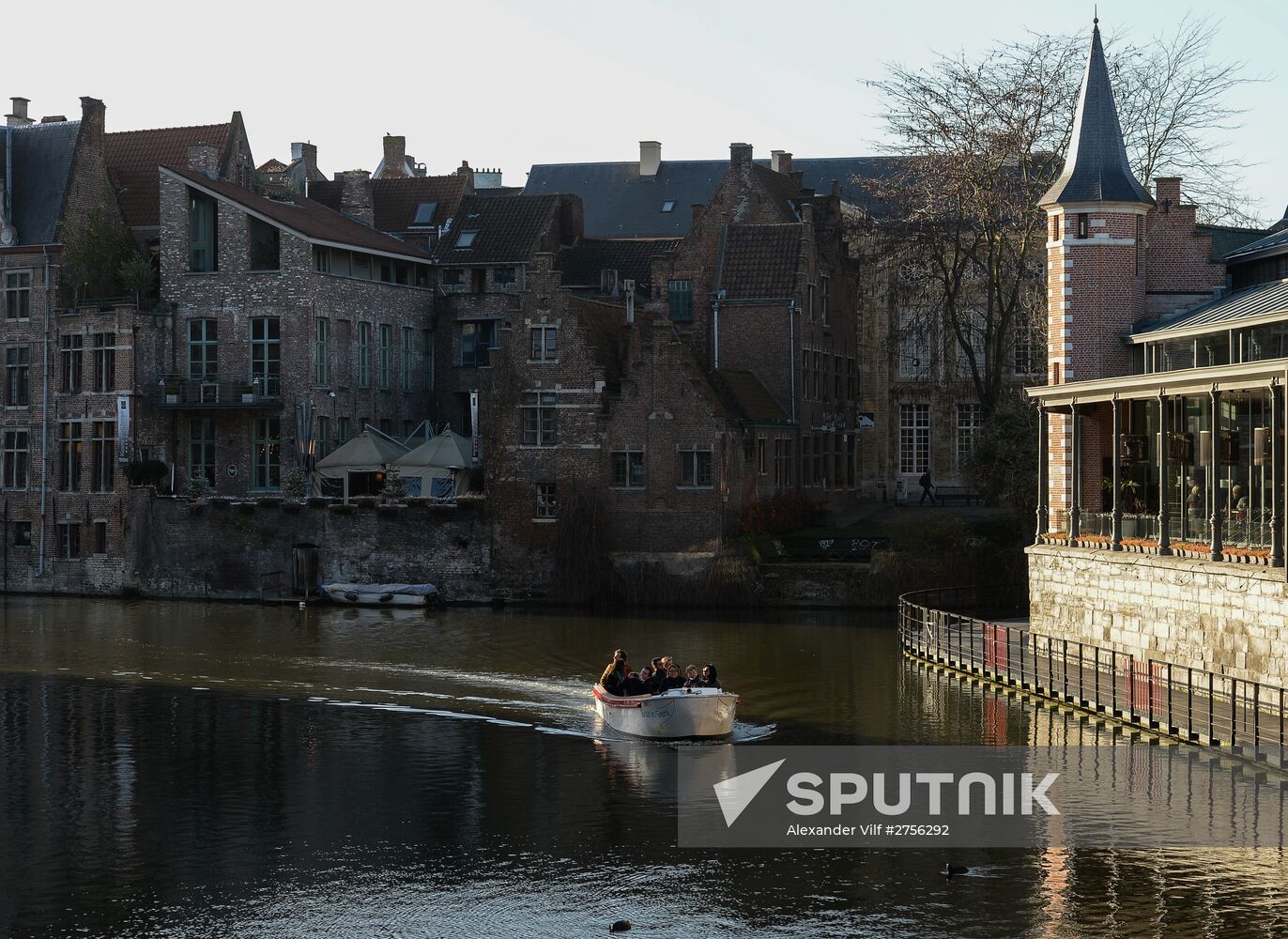 Cities of the world. Ghent