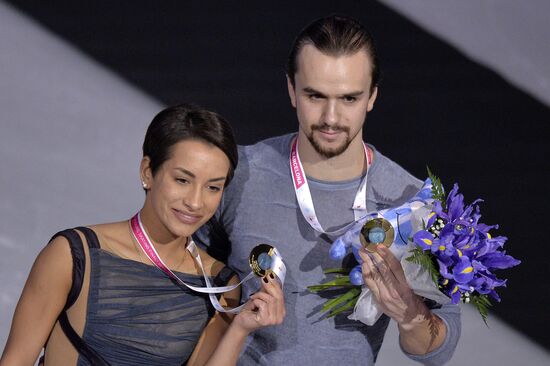 ISU Grand Prix of Figure Skating Final. Pairs. Free skating
