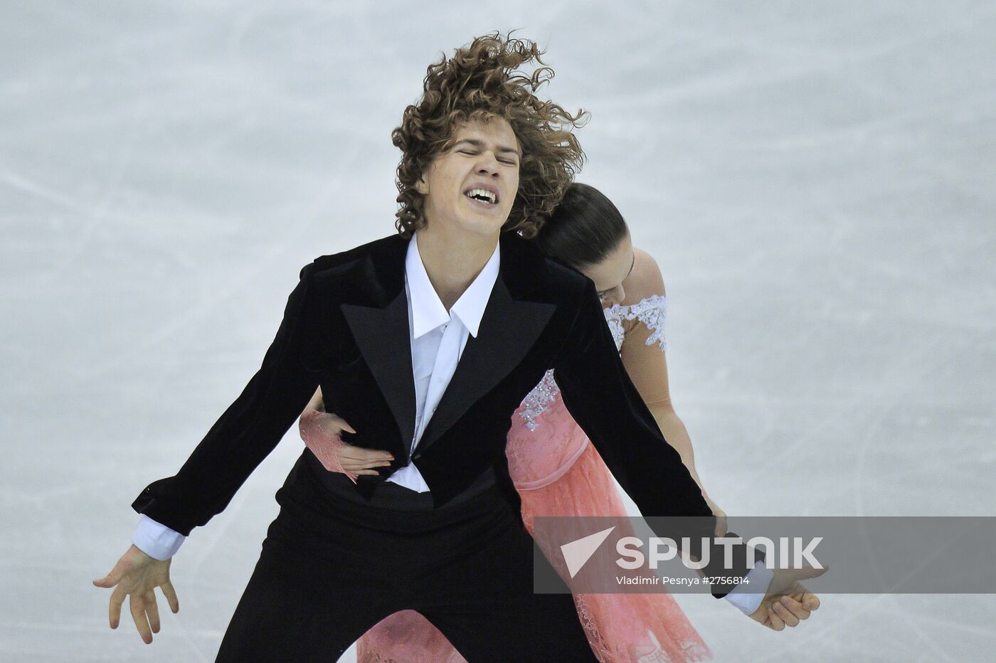 Figure Skating. 2015-2016 ISU Junior Grand Prix Final. Ice Dance. Free skating