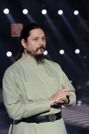Hieromonk Fotiy takes part in The Voice show