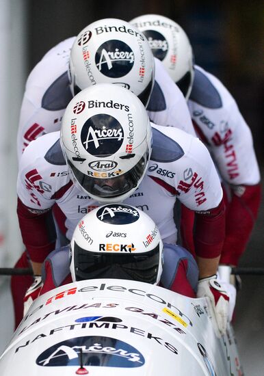 Bobsleigh World Cup. 3rd stage. Four man