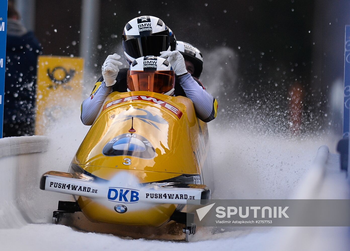 Bobsleigh World Cup. 3rd stage. Four man