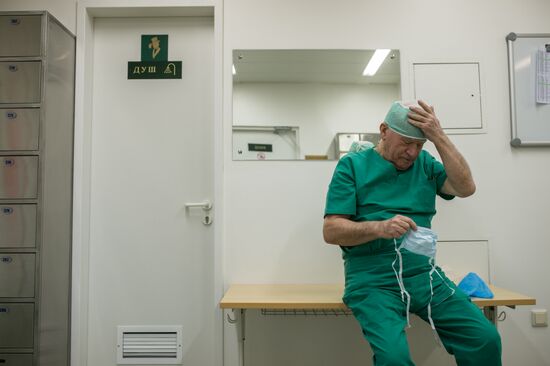 Cardiac surgeon Leo Bokeriya receives Order of Alexander Nevsky