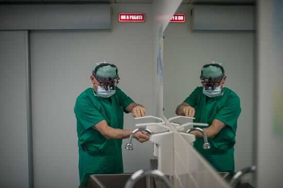 Cardiac surgeon Leo Bokeriya receives Order of Alexander Nevsky