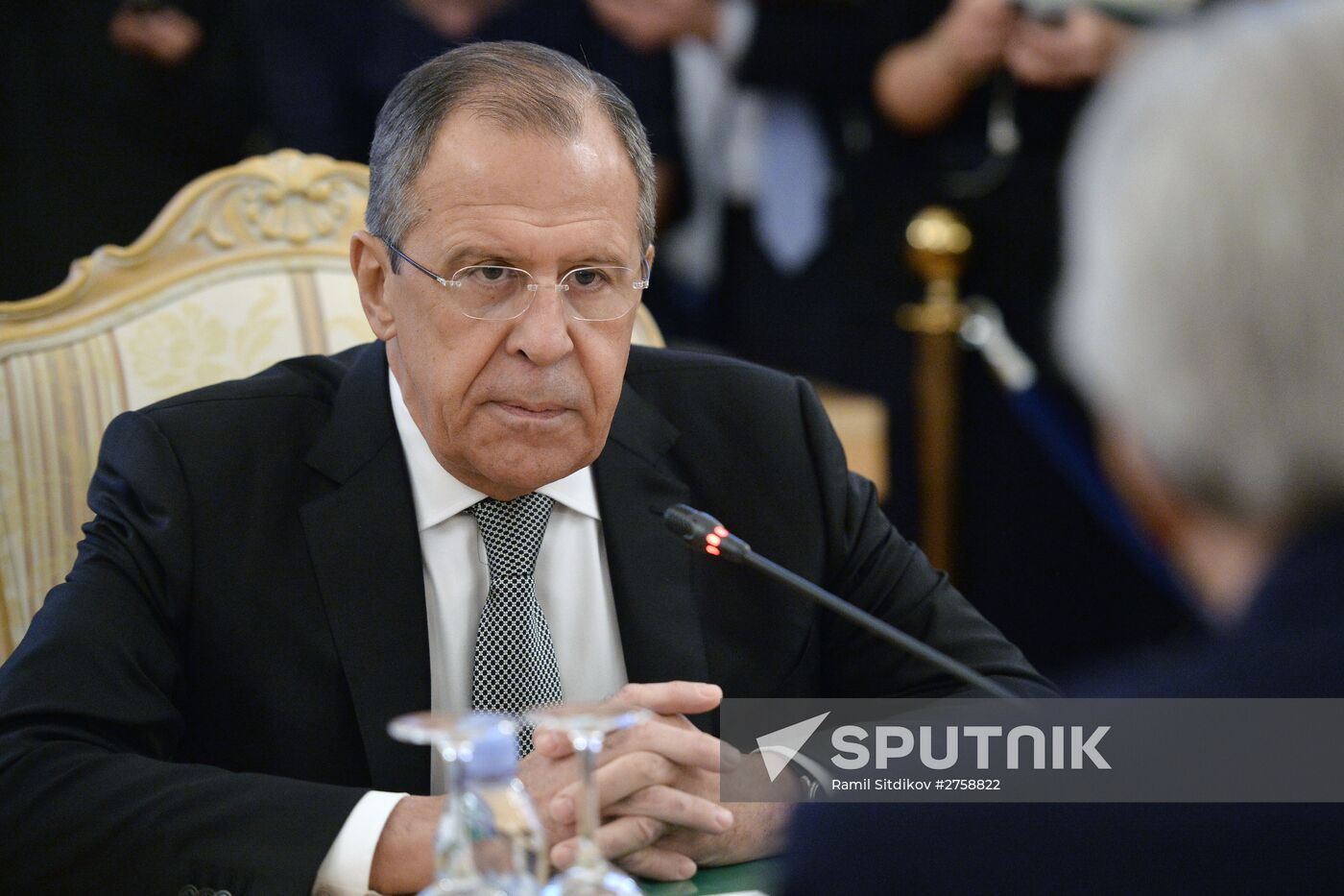Russian Foreign Minister Sergey Lavrov meets with US Secretary of State John Kerry