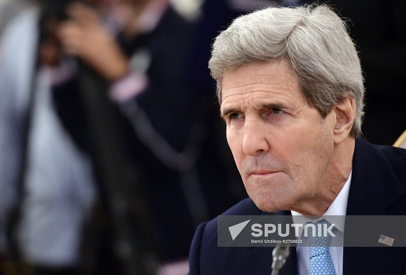 Russian Foreign Minister Sergey Lavrov meets with US Secretary of State John Kerry