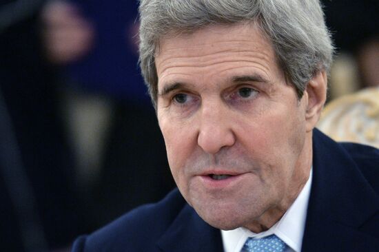 Russian Foreign Minister Sergey Lavrov meets with US Secretary of State John Kerry