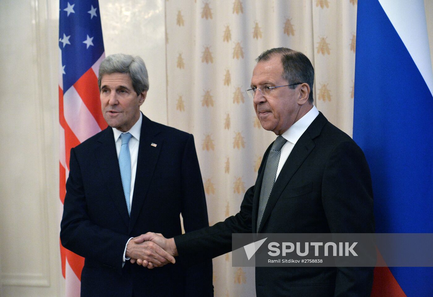 Russian Foreign Minister Sergey Lavrov meets with US Secretary of State John Kerry